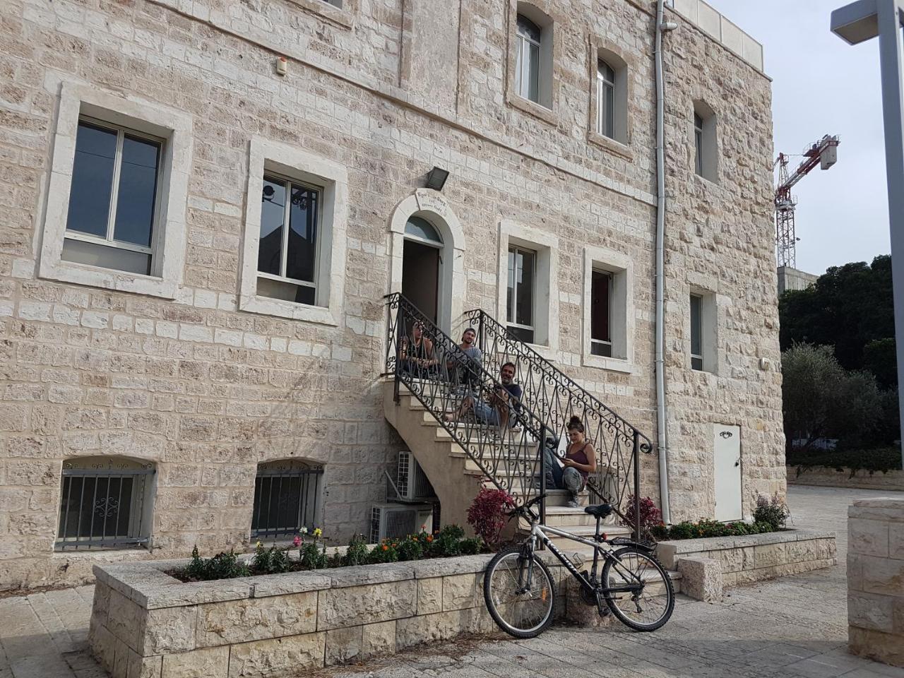 Haifa Hostel Exterior foto